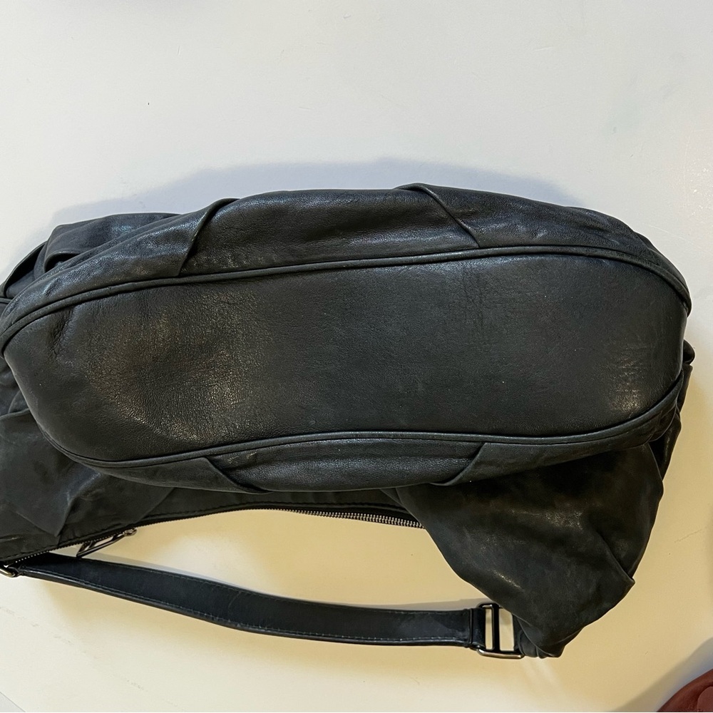 BURBERRY AUTHENTIC Maggie Soft Knot Calfskin Leather Black Hobo Bag WITH COA - Picture 11 of 16